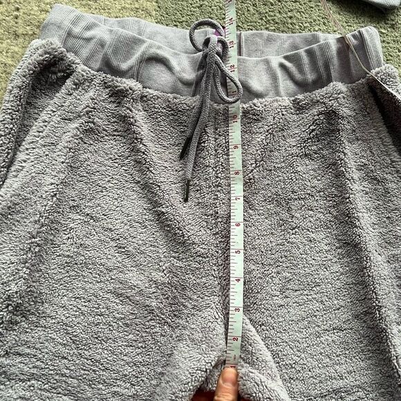 Adore Me cozy Loungewear set in lavender - Picture 6 of 8